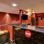 Oyo Flagship 81202 Brown Villa
